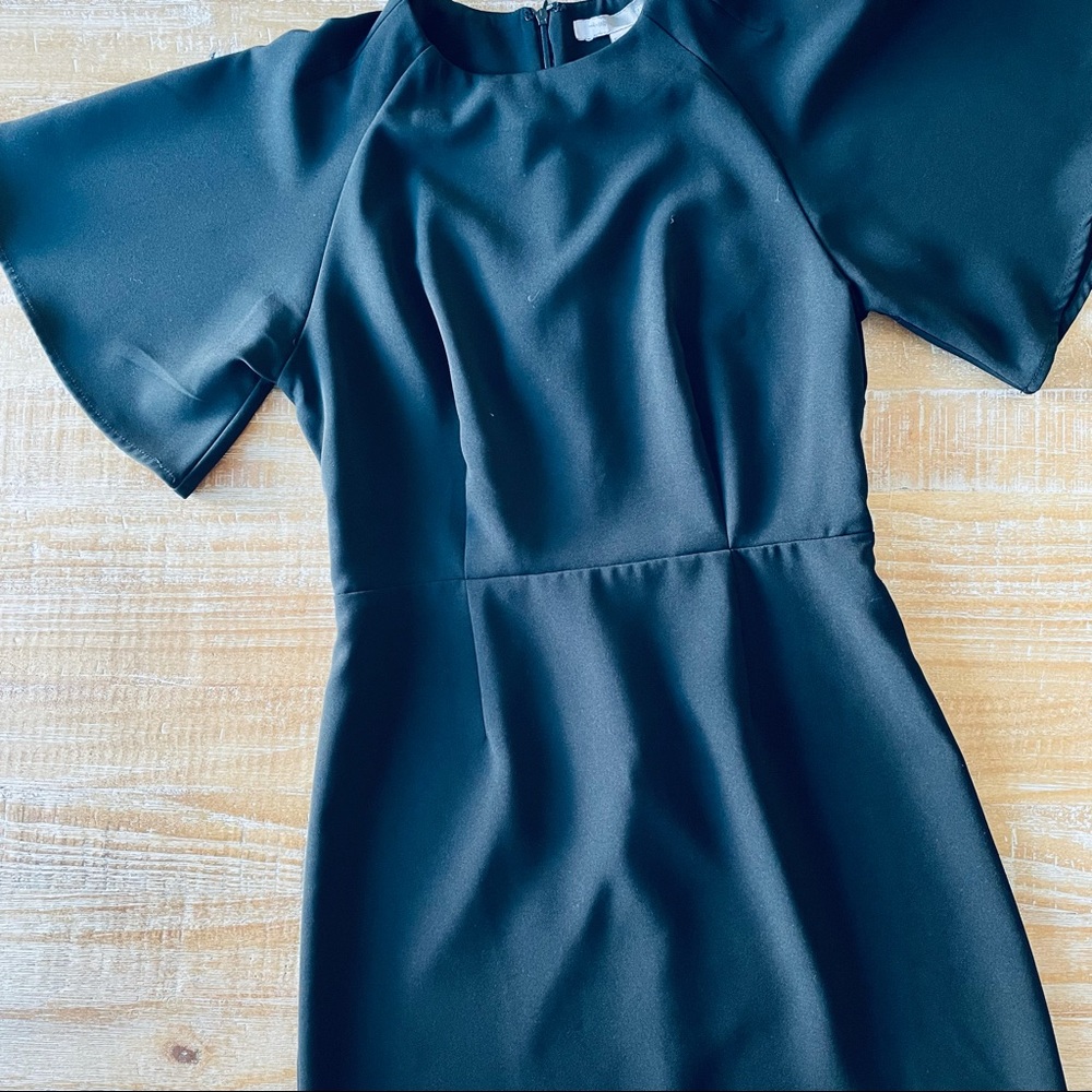 FOREVER 21 Little Black Dress Size Medium